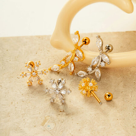 1 pieza de pendientes de perforación con circonitas color cobre y dorado con forma de flor 2