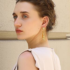 Casual Solid Color Stainless Steel Waterproof Women's Drop Earrings h5 Picture3