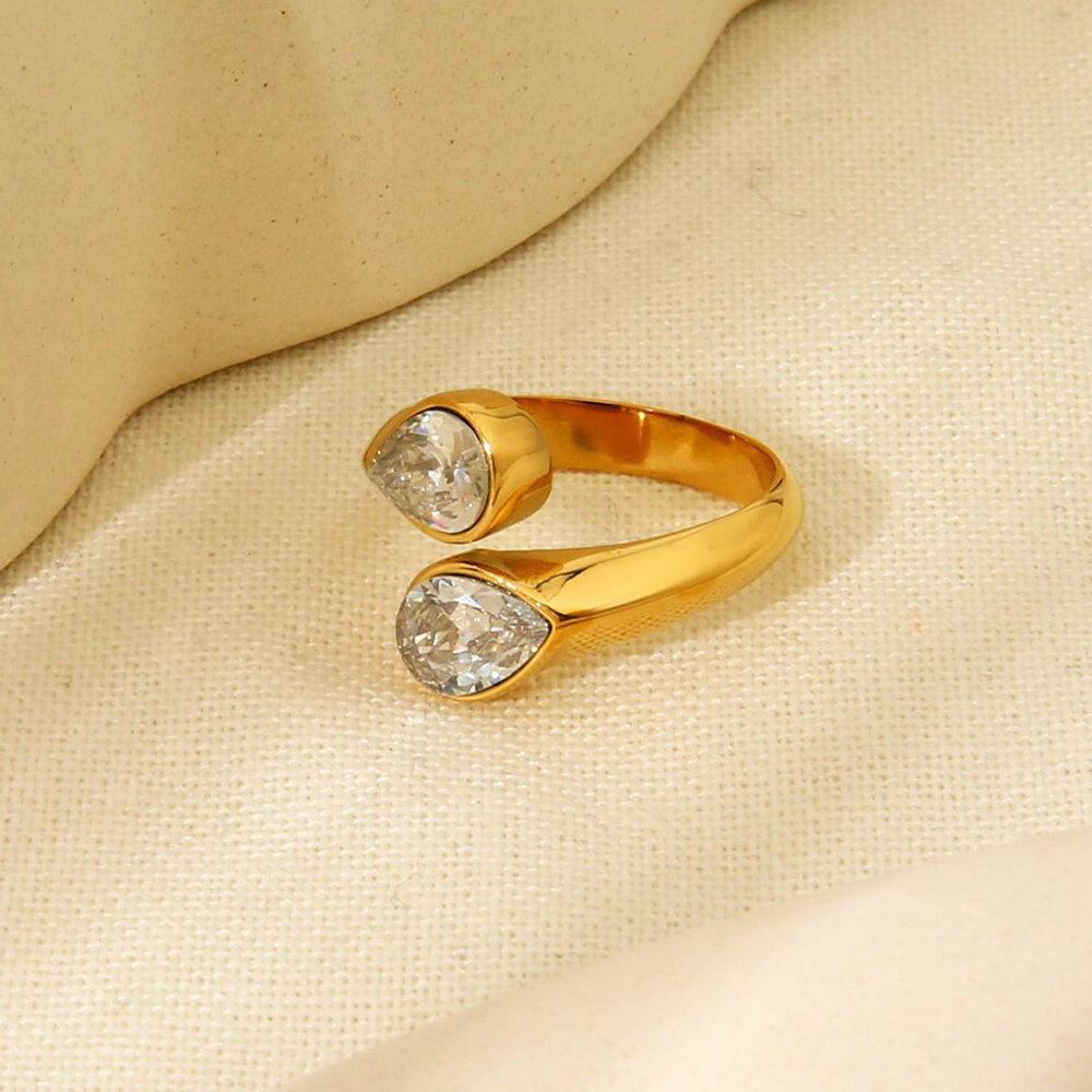 Simple Drop Shaped Stainless Steel Waterproof Women's Rings Picture4