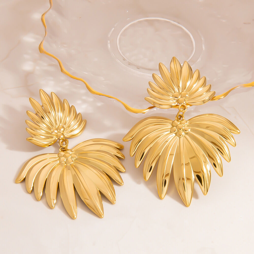 1 Pair Vacation Geometric Stainless Steel Waterproof  Gold Color  Women's Drop Earrings