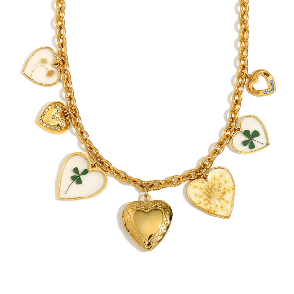 Retro Luxury Style Heart Shaped Stainless Steel Waterproof Women's Necklaces h5 