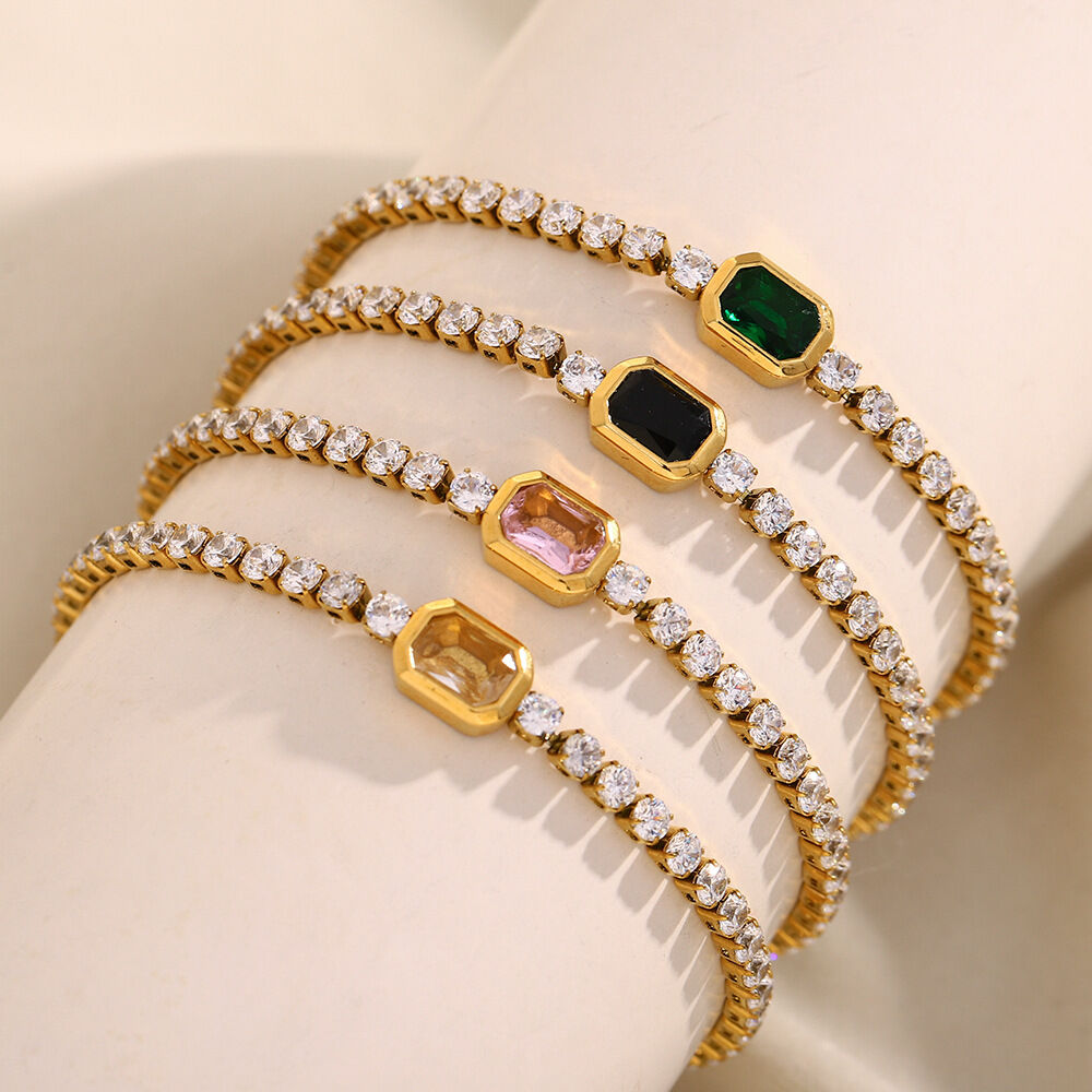 Luxuriöse Serie: Elegante, einfarbige, wasserdichte Damen-Kettenarmbänder aus Edelstahl