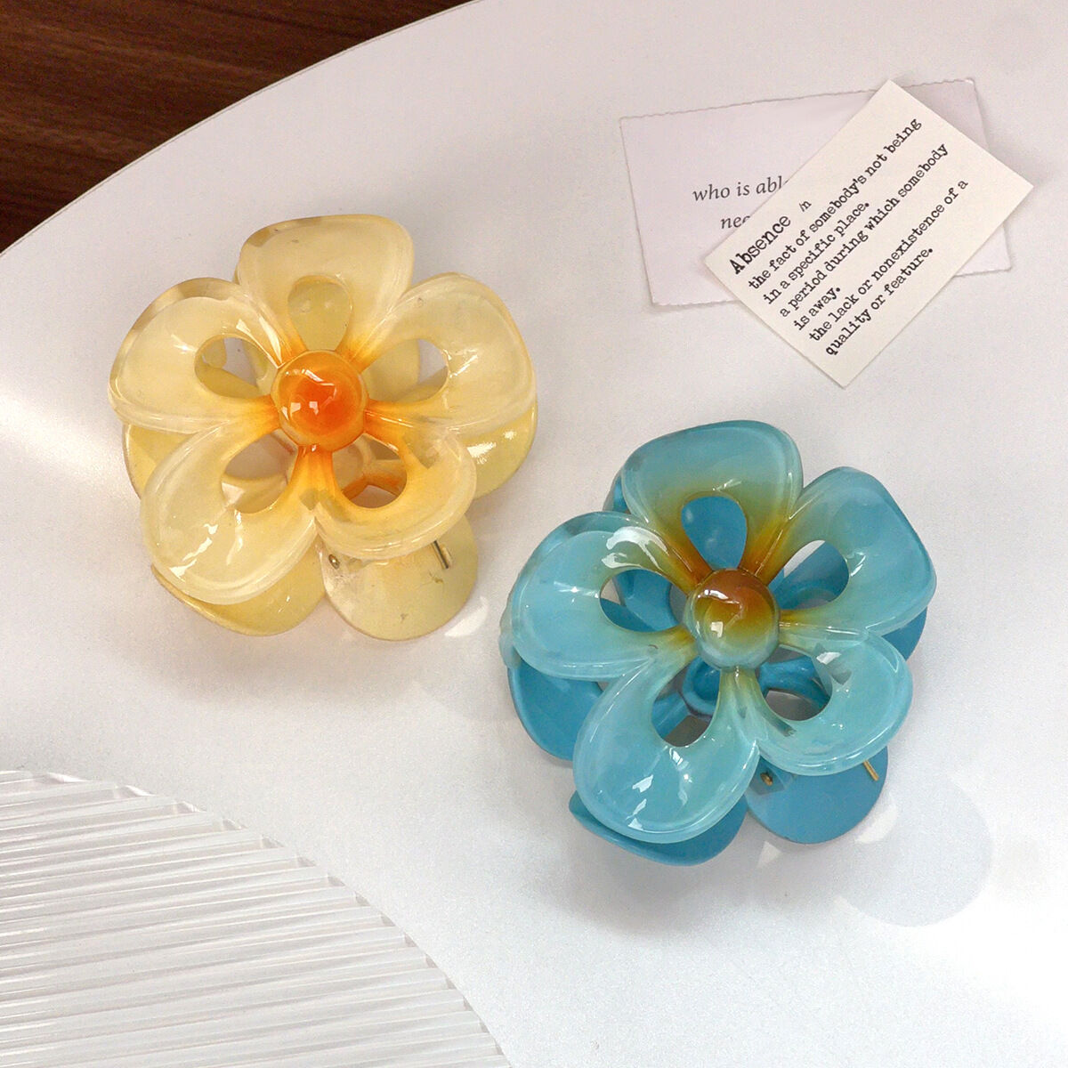 Simple Series Sweet Flower Plastic Women's Hair Claws h5 Picture3