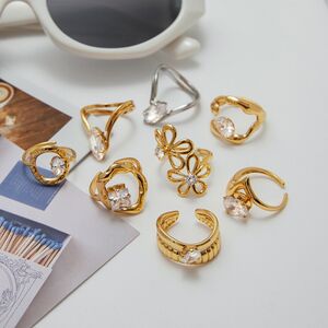 Luxuriöser, wasserdichter Edelstahlring in Goldfarbe mit Edelstein h5 Bild3
