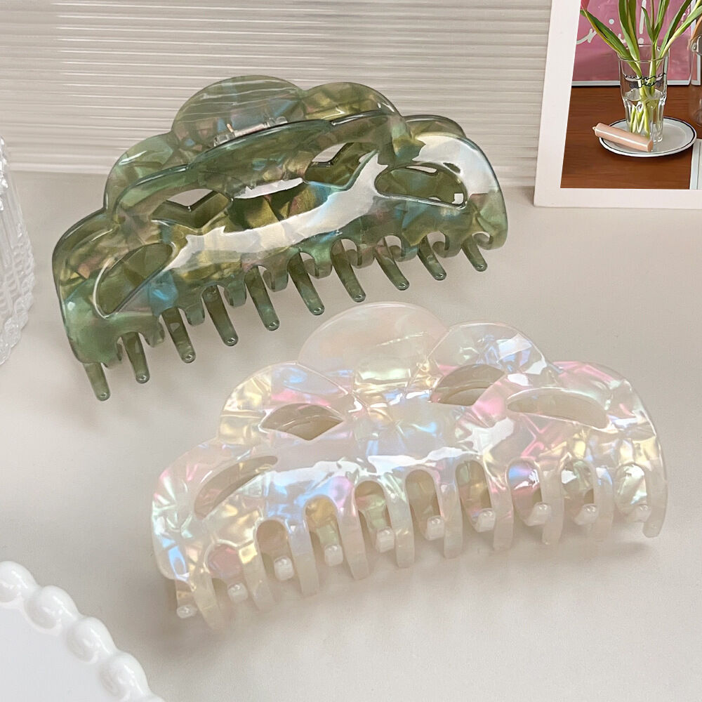 1 Pair Simple Series Casual Solid Color PVC Women's Hair Claws