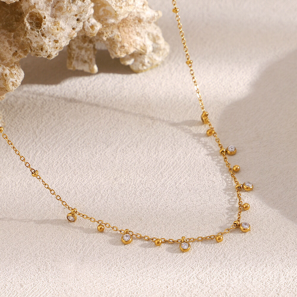 Elegant Solid Color Stainless Steel Waterproof Women's Chain Necklaces
