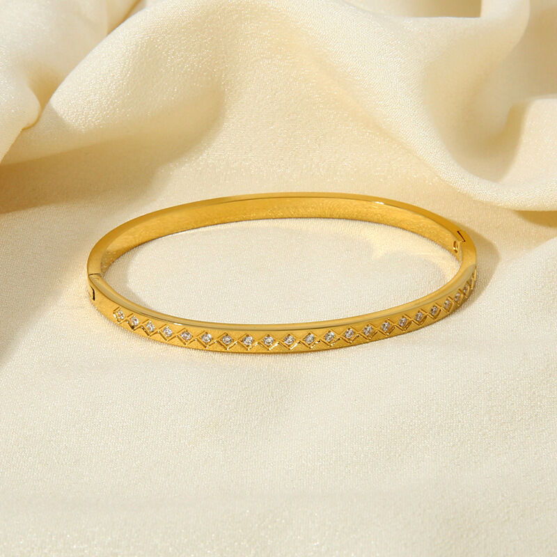Simple Series Daily Geometric Gold Color Stainless Steel Waterproof Women’s Bangles h5 Picture4