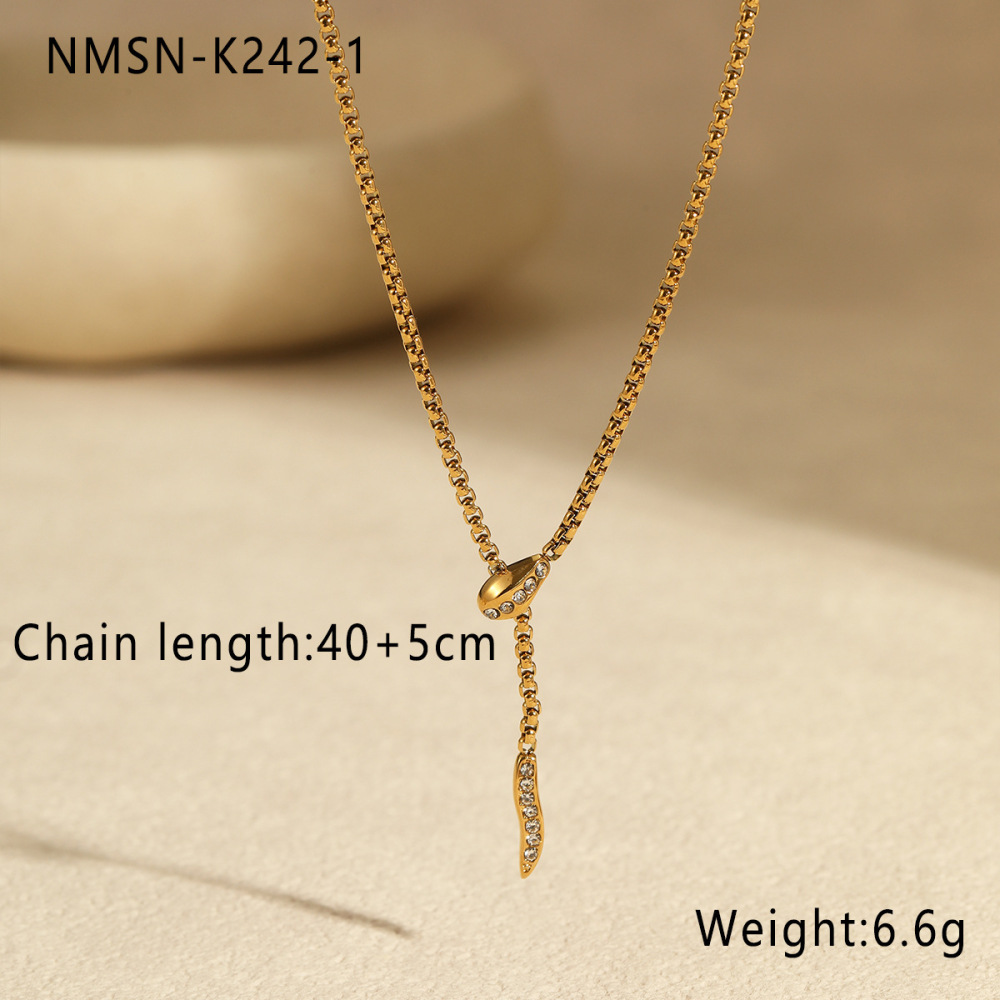 Luxurious Series Daily Animal Stainless Steel Waterproof Zircon Women's Pendant Necklaces Picture2