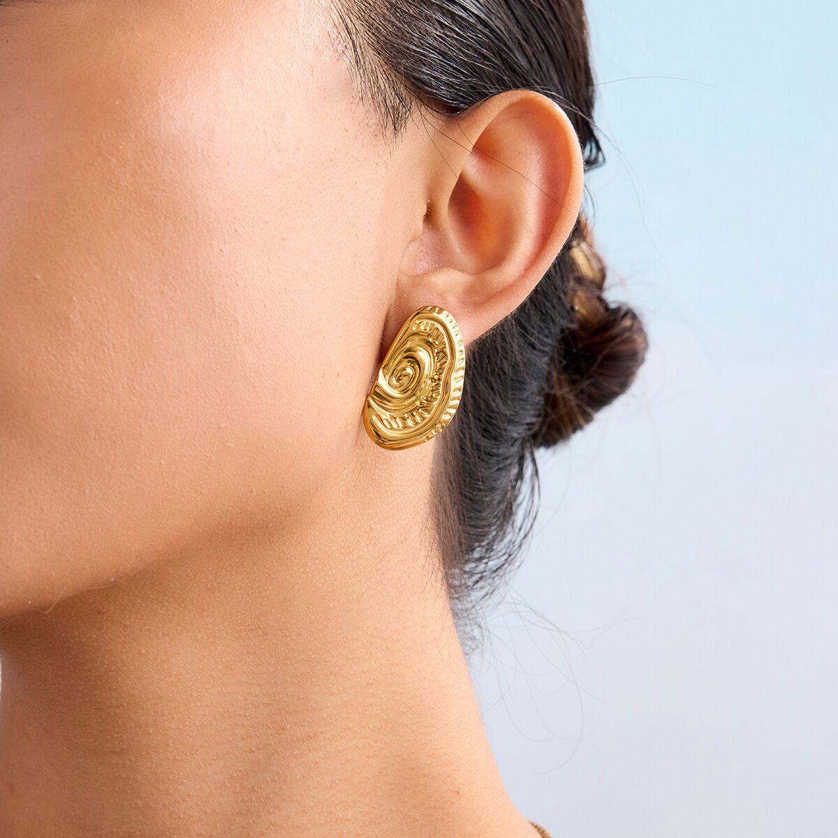 Stainless Steel Waterproof  Gold Color Stud Earrings 2