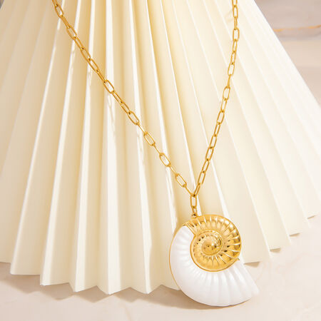 1Luxurious Conch Stainless Steel Waterproof Gold Color Women's Pendant Necklaces 2