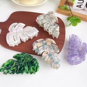 Premium Elegant Leaf Styling Women's Hair Claw h5 Picture3