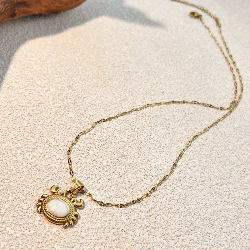 Crab Stainless Steel Waterproof Gold Color Pendant Necklaces Picture2