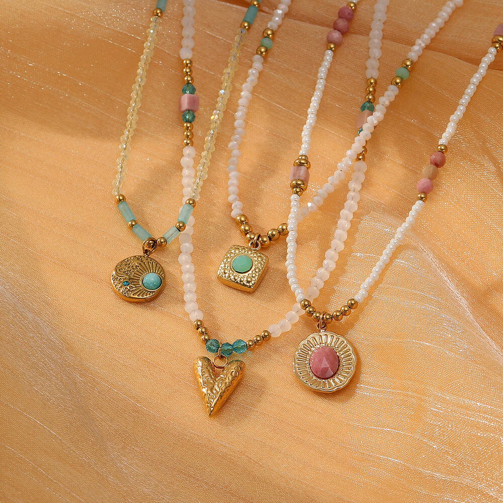 Retro Beaded Heart - shaped Stainless Steel Waterproof Women's Necklaces Picture2