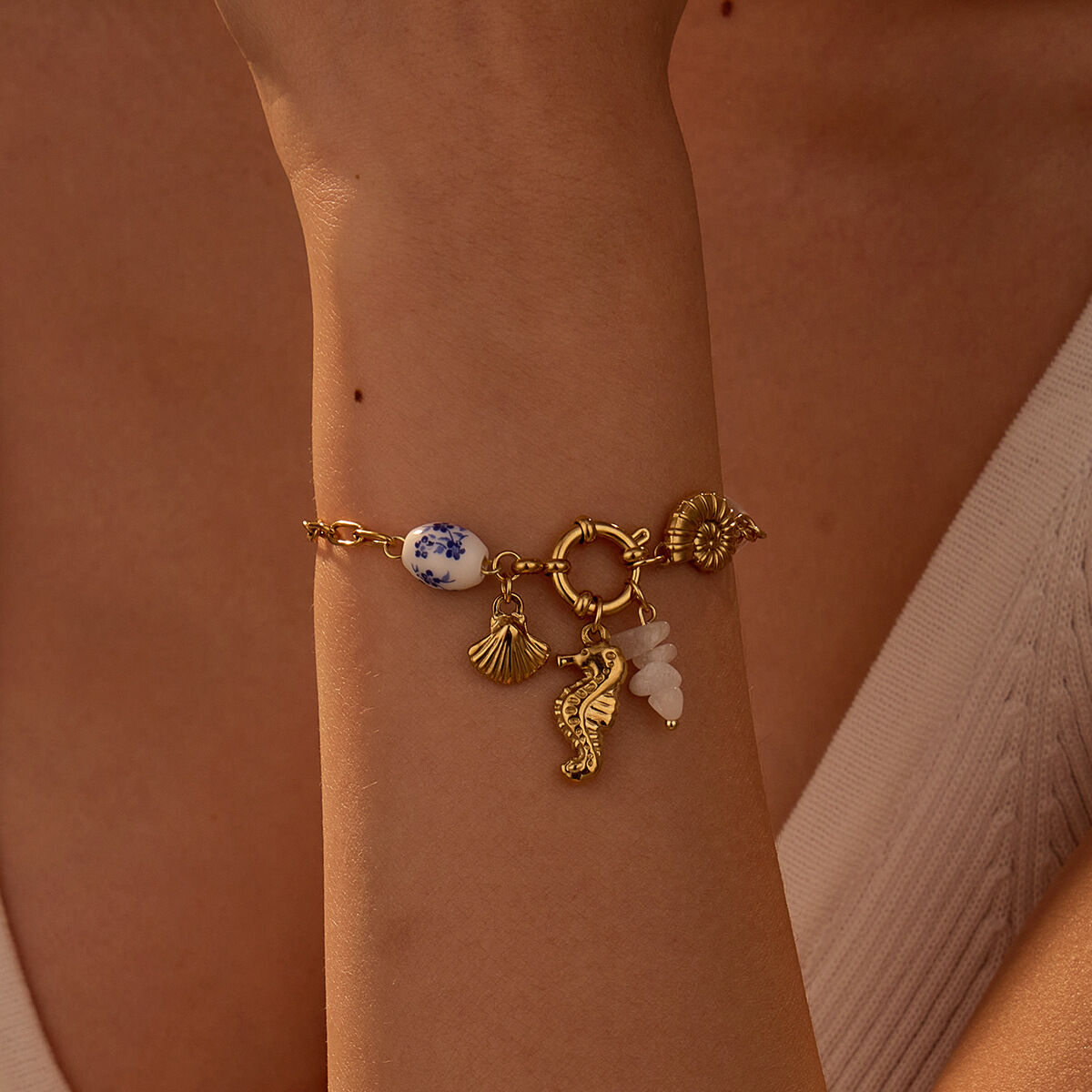 1 Paar romantische Urlaubs-Schildkröten-Armbänder aus Edelstahl, wasserdicht, goldfarben, für Damen