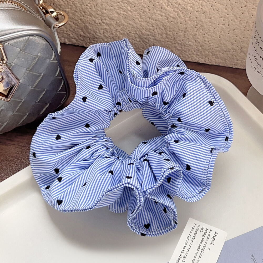 1 Piece Simple Series Elegant Strip Fabric Women's Scrunchies