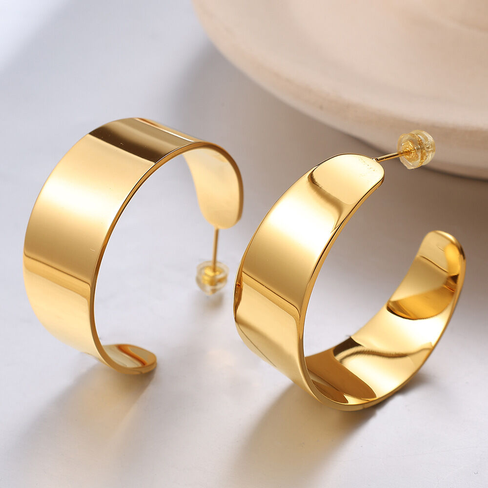 Simple Stainless Steel Waterproof Gold Color  Stud Earrings Picture3