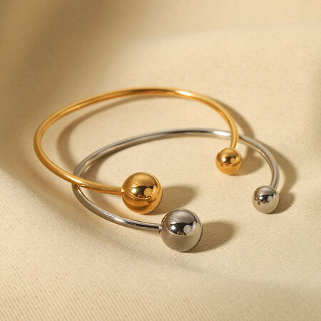 1 Piece Simple Stainless Steel Waterproof Gold Color Bangle 2