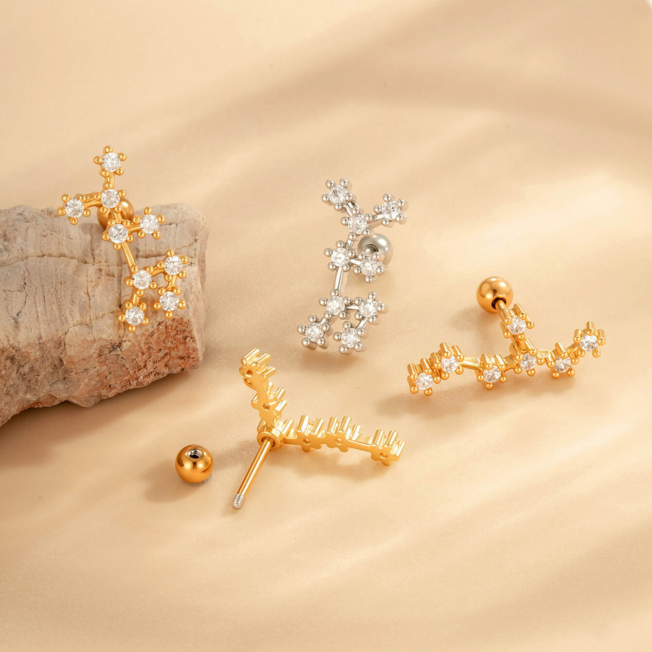 1 stuk Eenvoudige serie Eenvoudige geometrische koperen gouden kleur Zirkonia Dames piercing oorbellen Afbeelding3