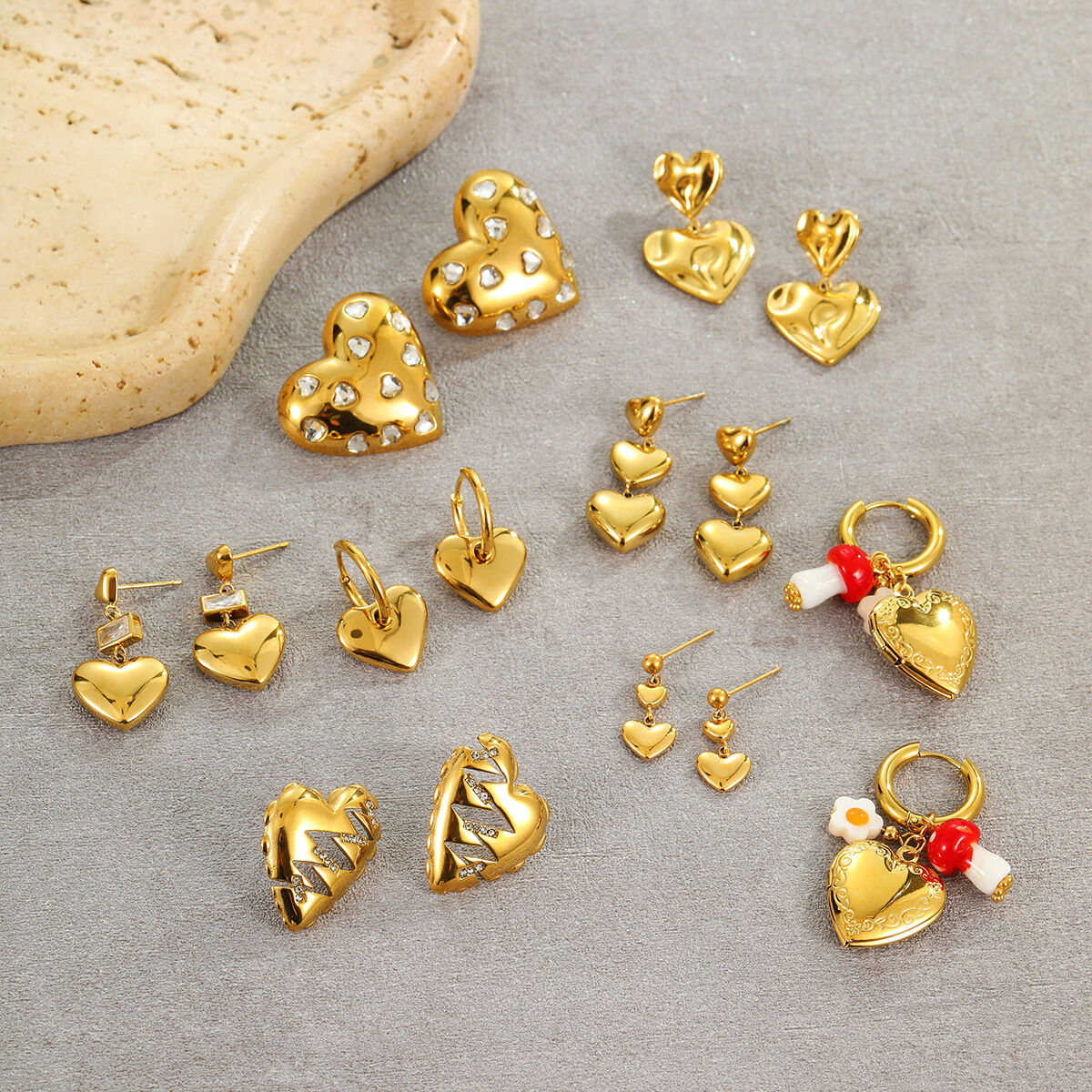 Simple Series Sweet Heart Stainless Steel Waterproof  Gold Color Women's Drop Earrings