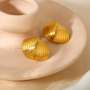 Retro Geometric Stainless Steel Waterproof Gold Color Women's Stud Earrings h5 Picture2