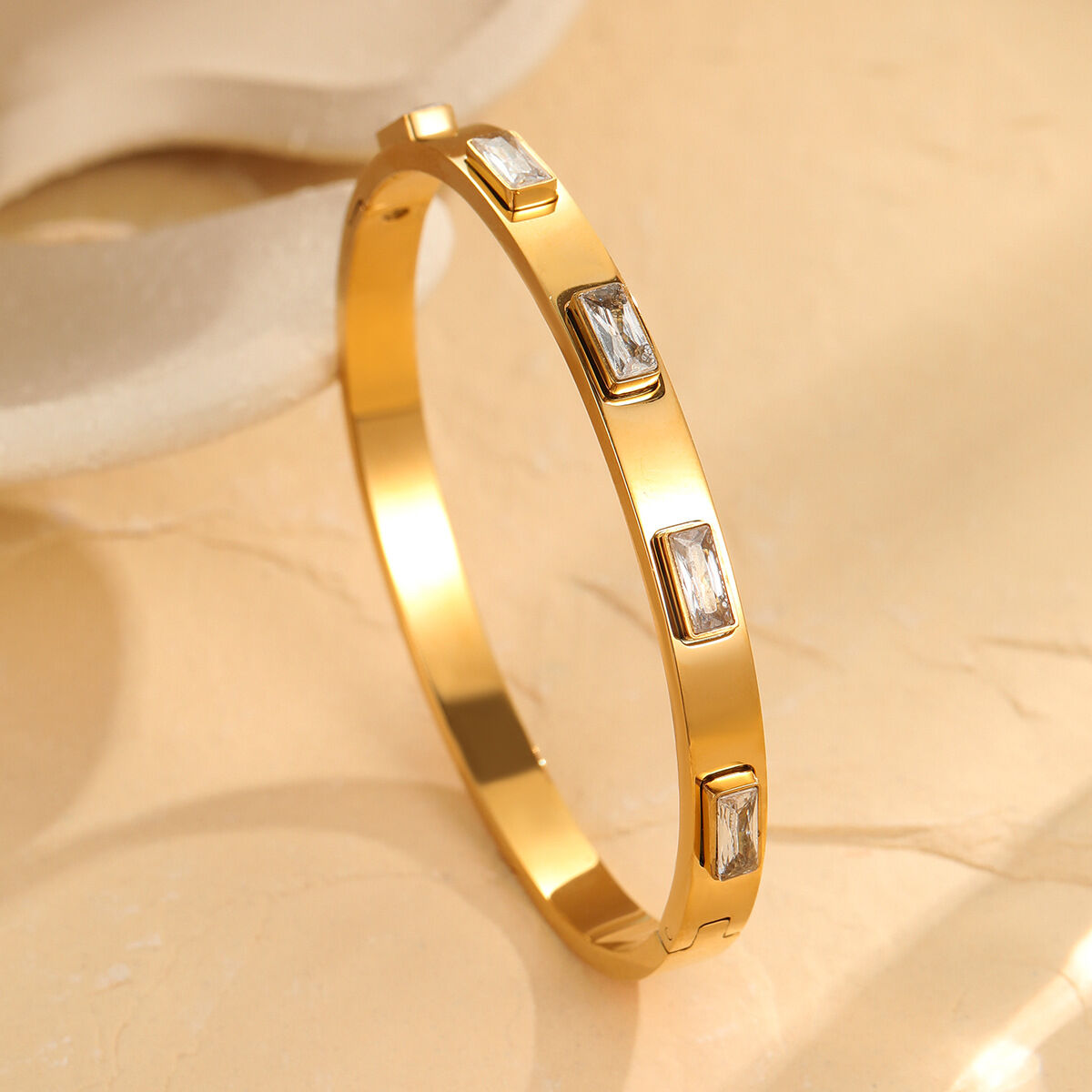 Luxurious Series Daily Geometric Stainless Steel Waterproof Gold Color Women's Cuff Bracelets h5 Picture4