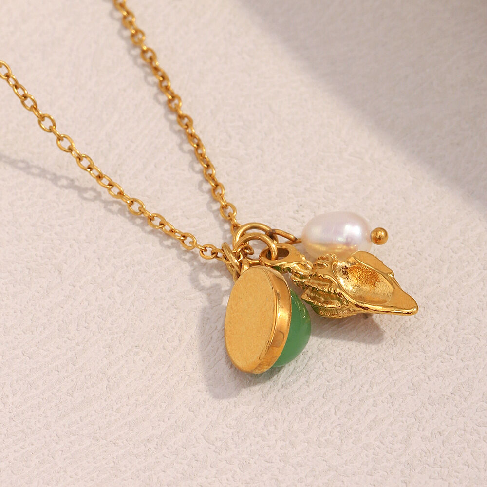 Versatile Conch Stainless Steel Waterproof Women's Pendant Necklace h5 Picture3