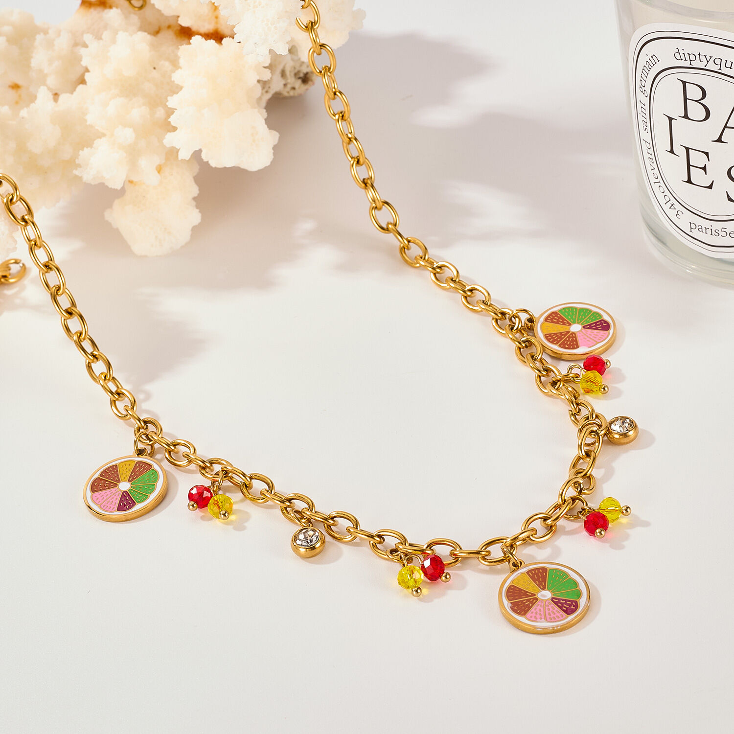 1 pezzo di collana con ciondolo da donna in acciaio inossidabile impermeabile color oro con frutti policromi Immagine2