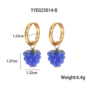 1 paire de boucles d'oreilles pendantes en acier inoxydable doré, imperméables, motif raisin. h5