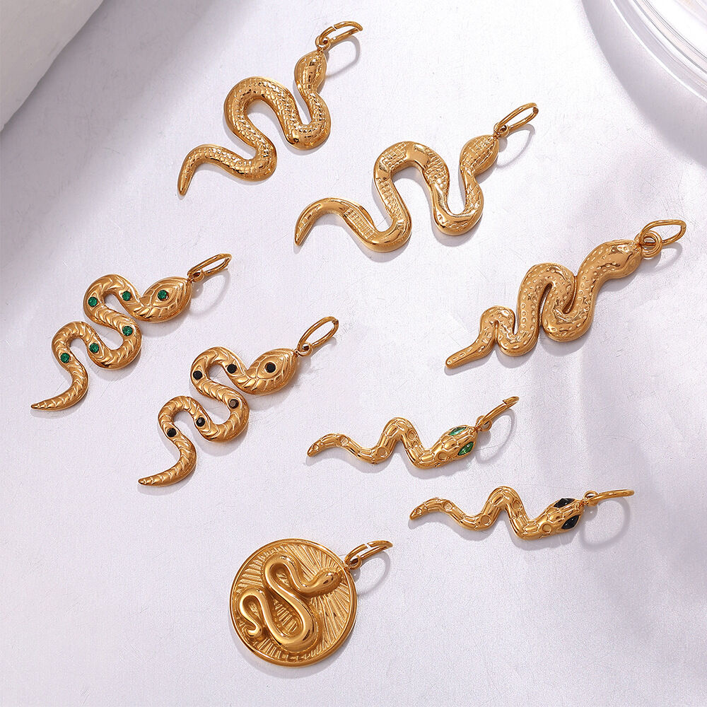 1 pezzo di ciondolo a forma di serpente in acciaio inossidabile impermeabile color oro