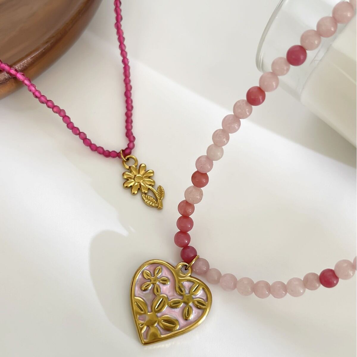 Collana con perline color oro a forma di cuore in acciaio inossidabile da 1 pezzo Immagine3