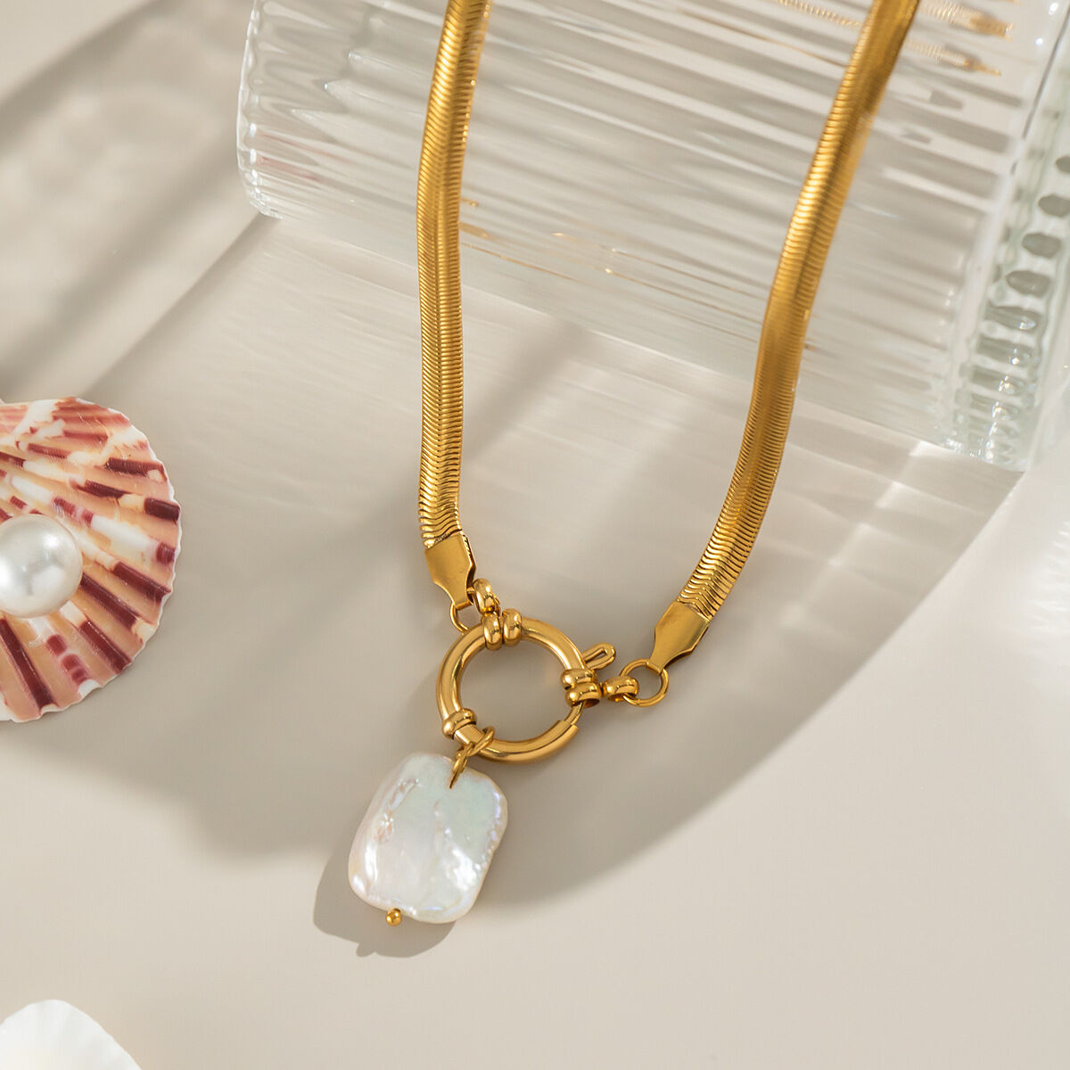 1 Piece Stainless Steel Waterproof Gold Color Pearl Pendant Necklace Picture4