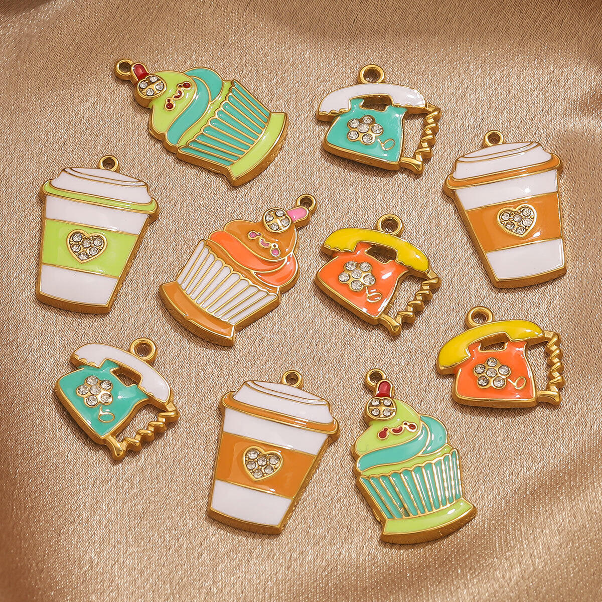 1 Piece Whimsical Cupcake Stainless Steel Waterproof Gold Color Women's Pendants h5 Picture3