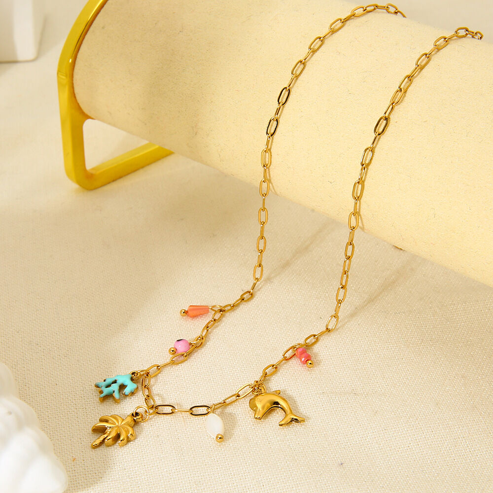Collana con ciondolo color oro impermeabile in acciaio inossidabile da 1 pezzo per le vacanze Immagine3