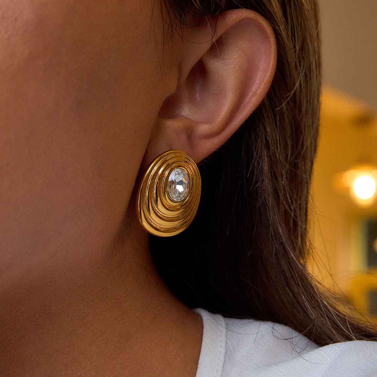 1 paio di orecchini a bottone da donna in acciaio inossidabile color oro, a spirale retrò, serie classica h5 Immagine4