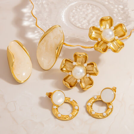 1 Pair Romantic Flower Stainless Steel Waterproof Gold Color Stud Earrings 2