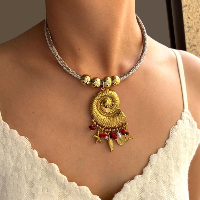 1 Piece Whelk Stainless Steel Waterproof Gold Color Pendant Necklace