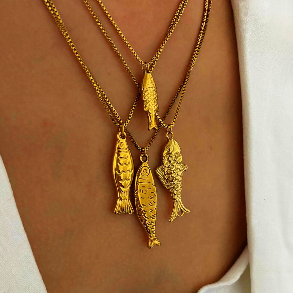 Collana con ciondolo color oro impermeabile in acciaio inossidabile a forma di pesce, 1 pezzo 2