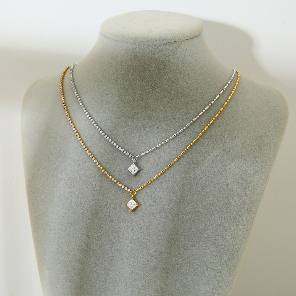 Simple Series Daily Geometric Stainless Steel Waterproof  Women's Chain Necklaces Picture3