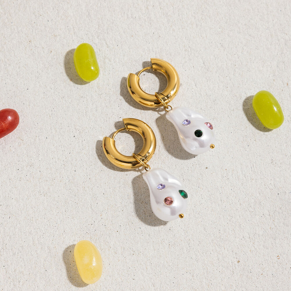 1 paio di orecchini pendenti da donna in acciaio inossidabile asimmetrico colorato, impermeabili, color oro h5Immagine7