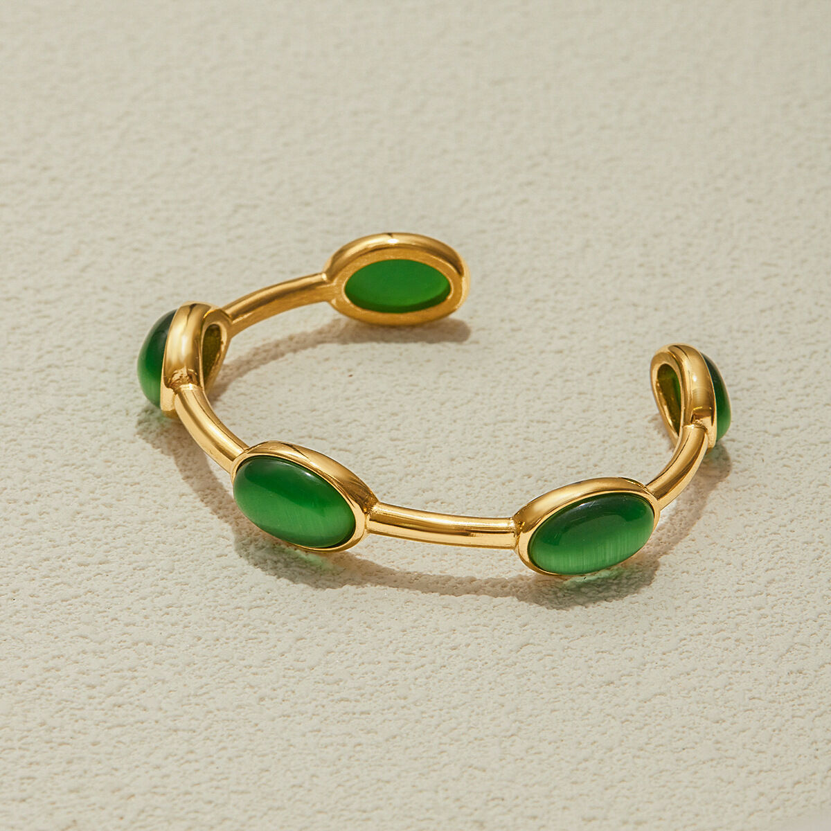 Braccialetti da donna ovali in acciaio inossidabile color oro impermeabili da 1 pezzo h5 Immagine2
