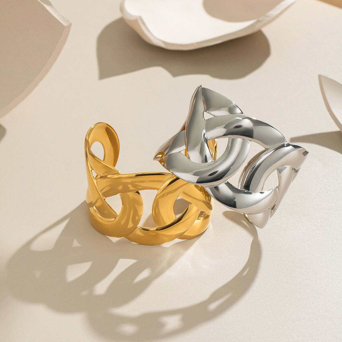 Bracciale rigido impermeabile color oro in acciaio inossidabile da 1 pezzo