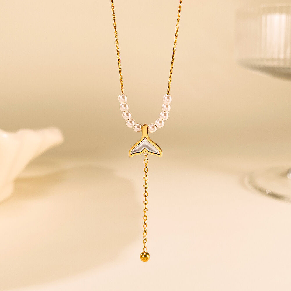 Collana con ciondolo da donna color oro impermeabile in acciaio inossidabile a forma di coda di pesce, 1 pezzo, serie semplice Immagine6
