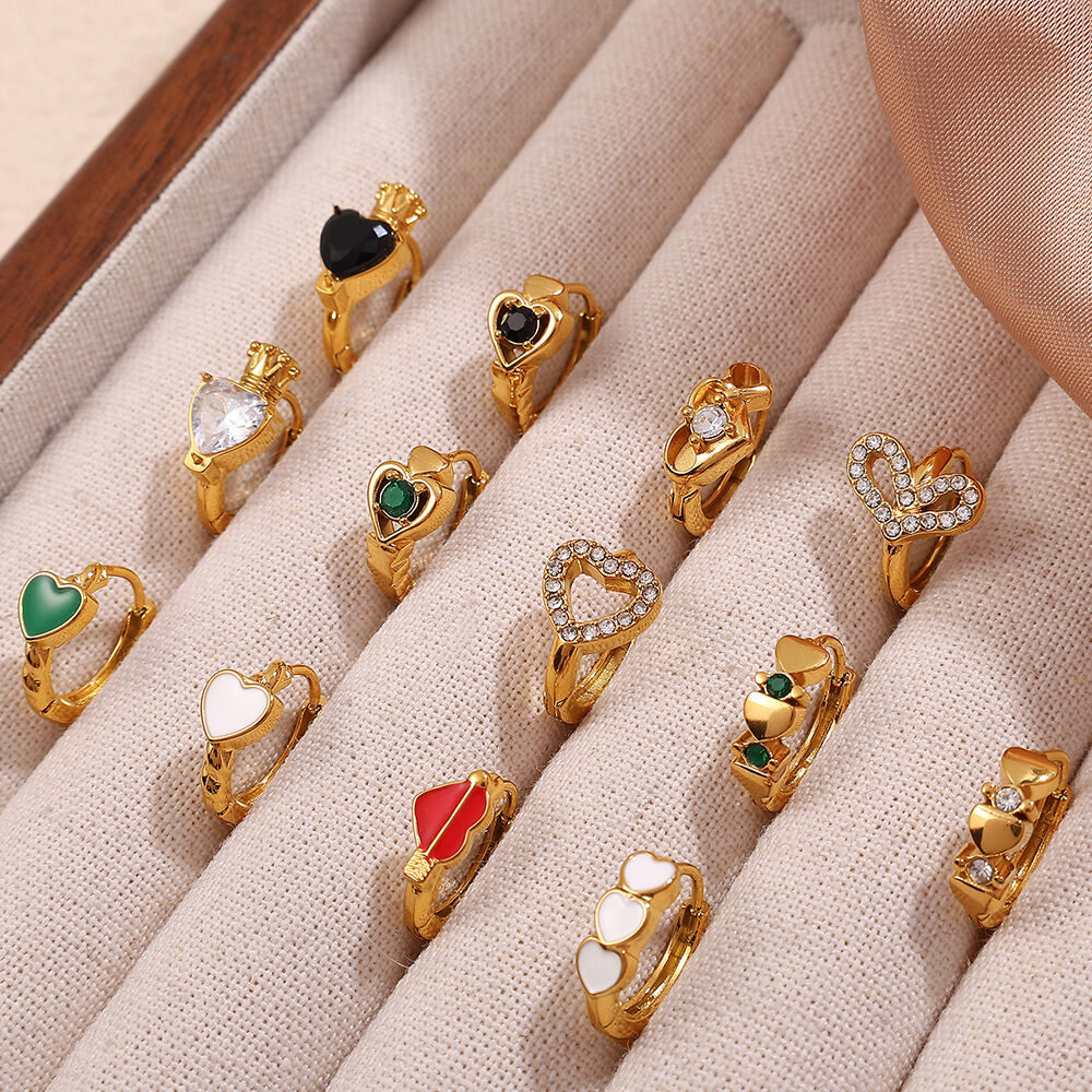 1 Pair Heart Stainless Steel Waterproof Gold Color Hoop Earrings Picture2