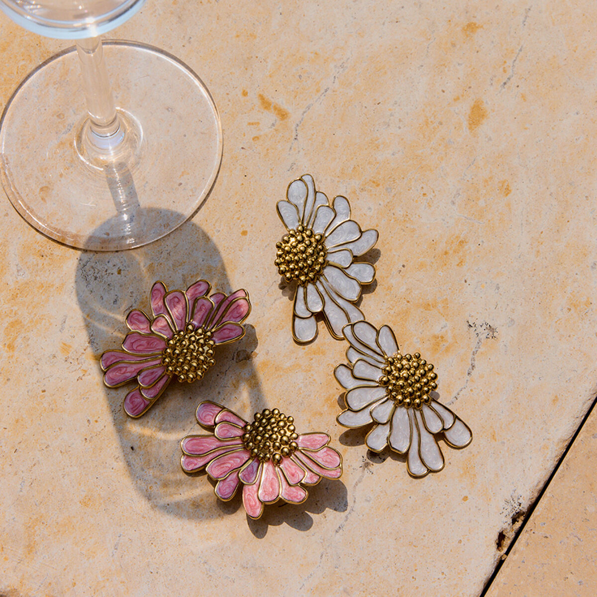 1 Pair Colorful Series Sweet Flower Stainless Steel Waterproof Gold Color Women's Stud Earrings 2