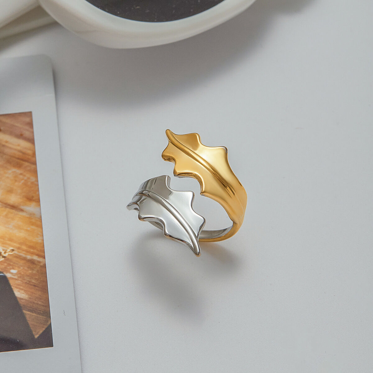 1 stuk designring uit de Natural Leaf-serie, gemaakt van roestvrij staal, waterdicht en goudkleurig. h5 Afbeelding5