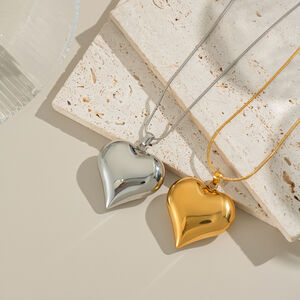 1 Piece Simple Heart Stainless Steel Waterproof Gold Color Pendant Necklace h5 Picture3