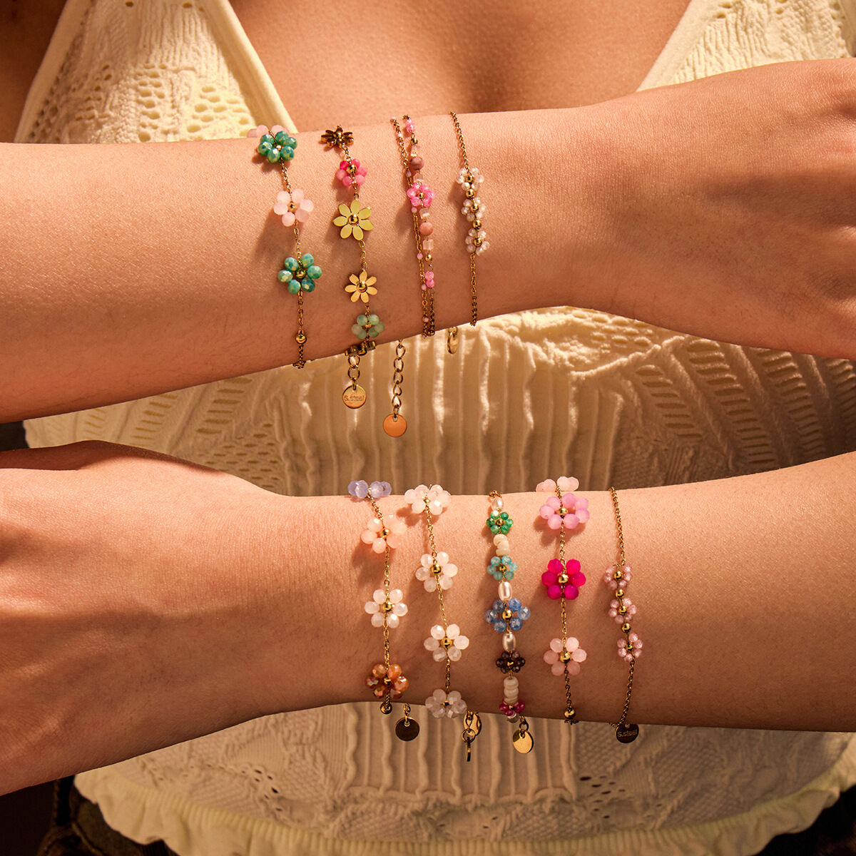 Waterdichte, goudkleurige roestvrijstalen damesarmbanden met bloemenmotief
