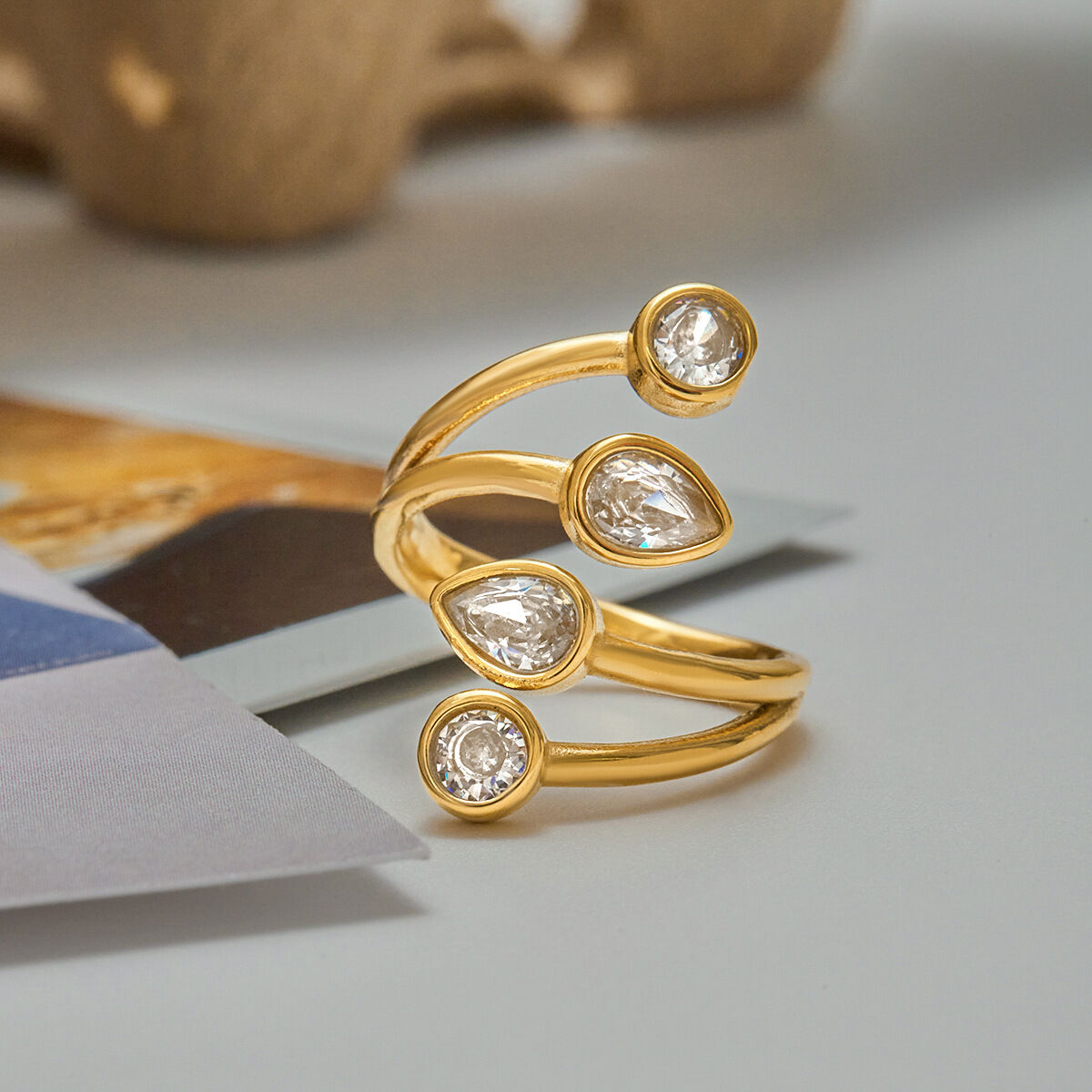 1 Piece Luxurious Droplet Stainless Steel Waterproof Gold Color Women's Gemstone Rings h5 Picture3