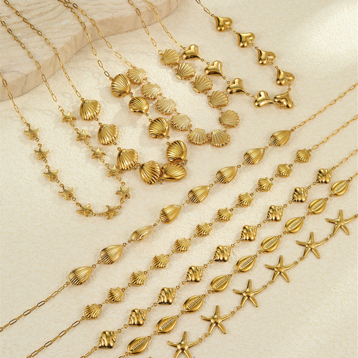 1 Pair Romantic Series Stainless Steel Waterproof   Gold Color  Women's Pendant Necklaces 2