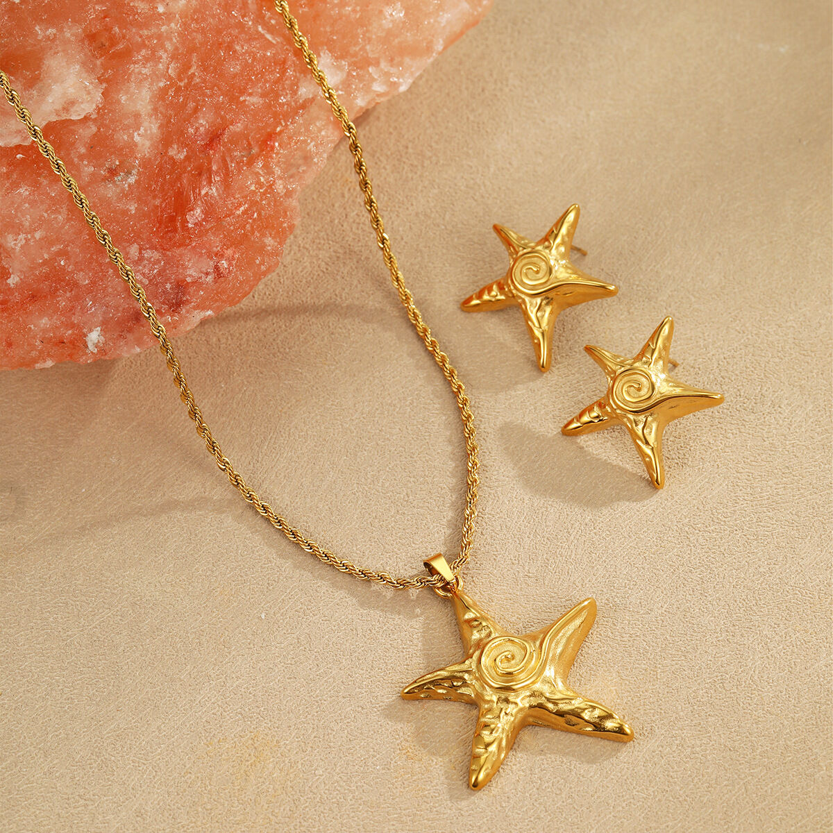 Vacation Star Stainless Steel Waterproof Gold Color Women's Pendant Necklaces Picture2